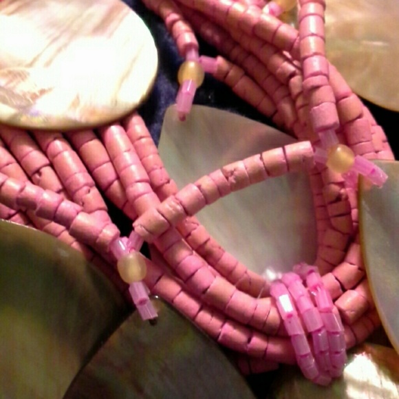 Teardrop Shell Pendants necklace set - Picture 4 of 4