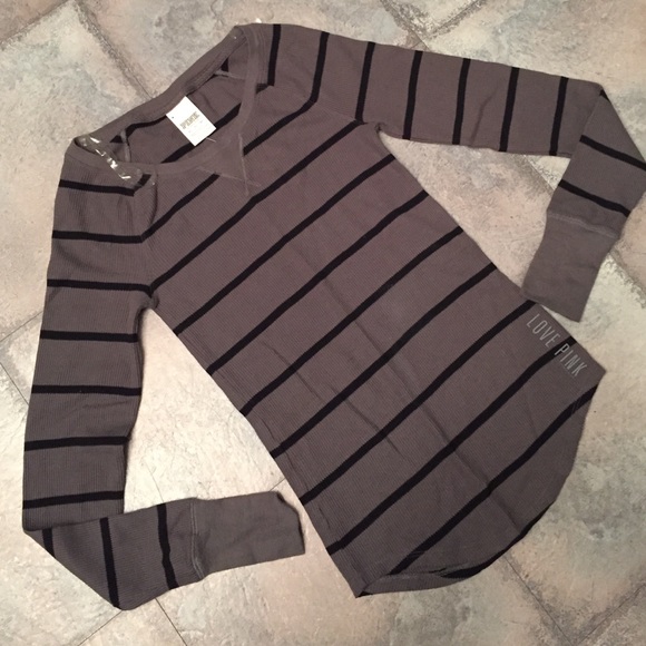 VIctoria's Secret PINK thermal shirt - Picture 2 of 3