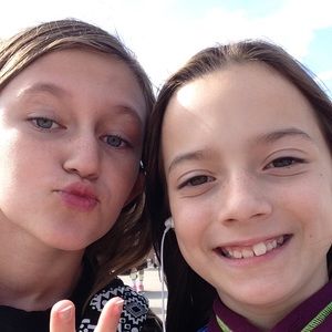 Meet your Posher, Devynn