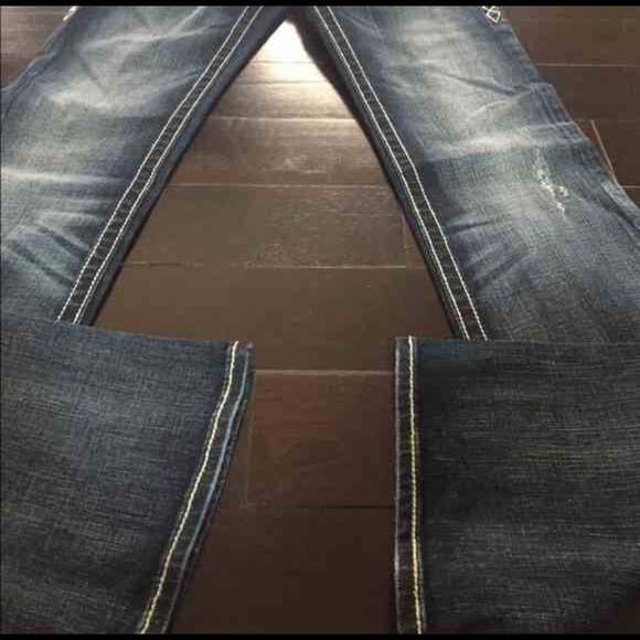 🎁 SOLD 🎁 NWOT Rock Revival - Picture 3 of 4