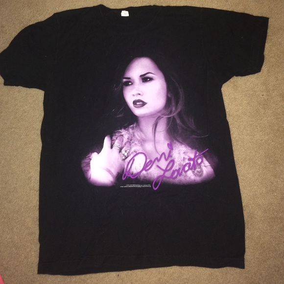 Demi Lovato tour 2012 shirt