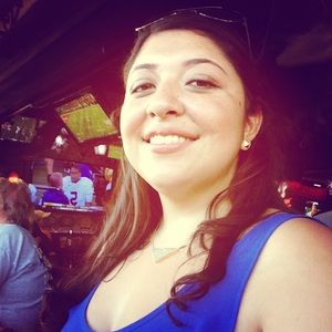 Meet your Posher, Stephanie