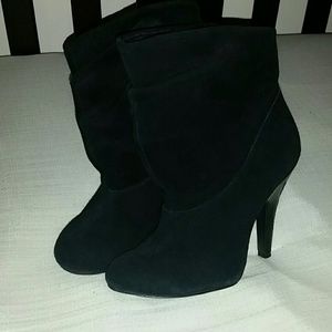 Steve Madden booties size 5.5