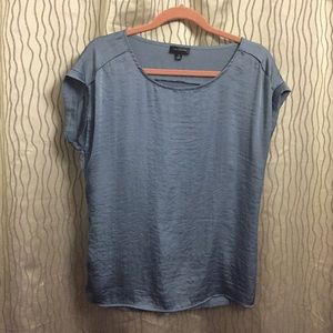 The Limited satin front tee. Size M.
