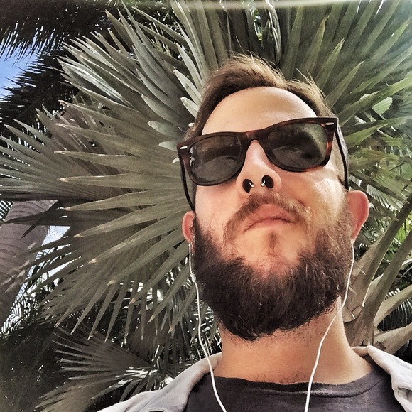 Meet your Posher, Jason - Picture 1 of 1