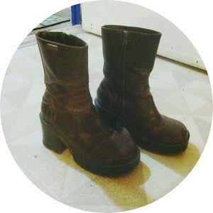 Vintage Mudd Chunky Heel Boots