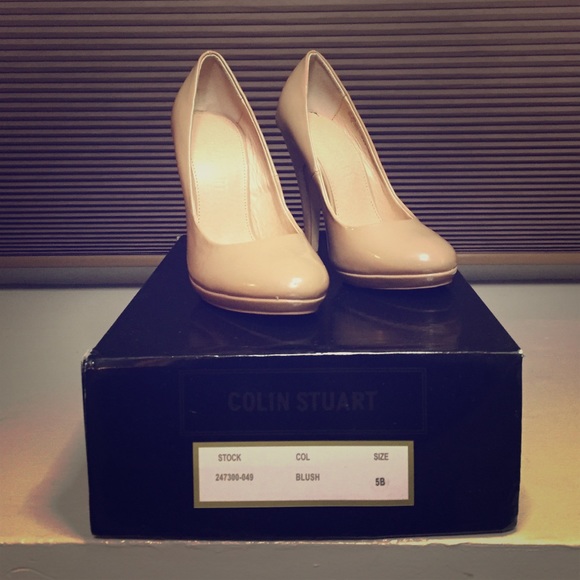 Colin Stuart Blush Pumps size 5