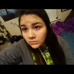 Meet your Posher, Rebekah