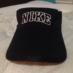 Nike visor