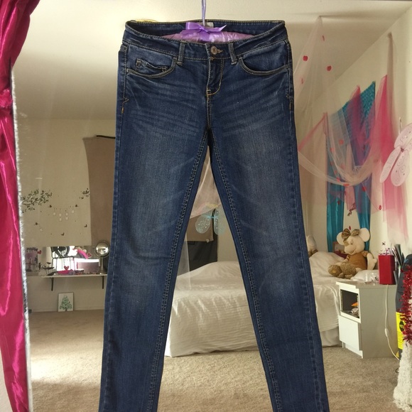 Jean - Picture 2 of 3