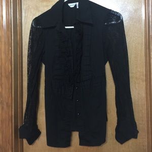 Long sleeve shirt with lace size S