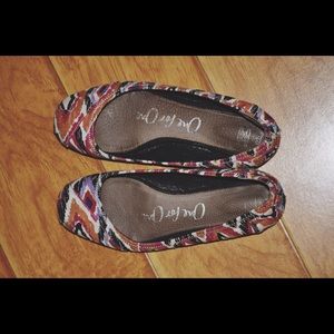 TOMS One for One Patterned Flats