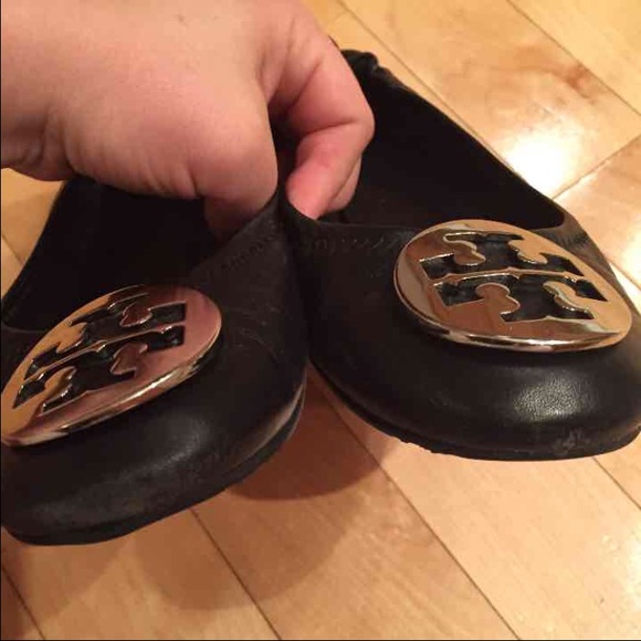 SOLD 🎉PM Editor pick & HP🎉 Tory Burch Reva Flats - Picture 4 of 4