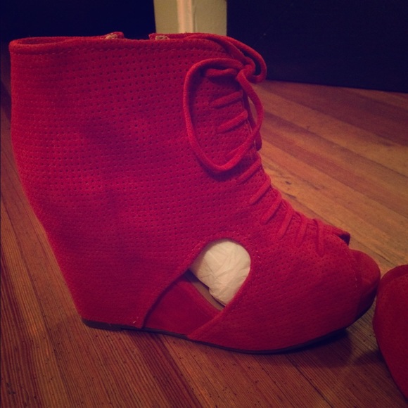 Jeffery Campbell Mary-Roks