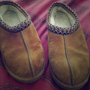 Ugg slippers