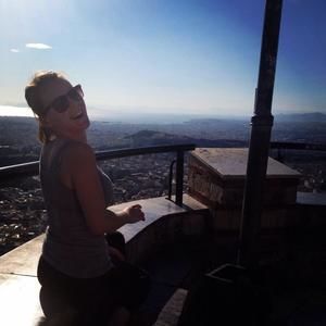 Meet your Posher, Dayna