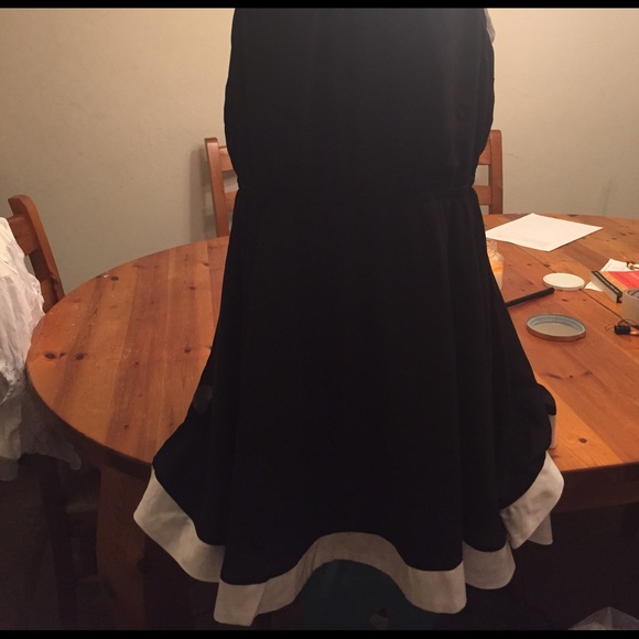 👄Bebe Black w/white trim cocktail dress 👄 - Picture 2 of 4