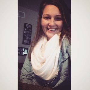 Meet your Posher, Erika