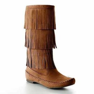 Minnetonka look alike Fringe boots