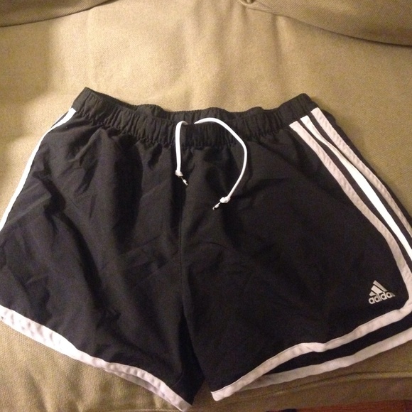 Running shorts