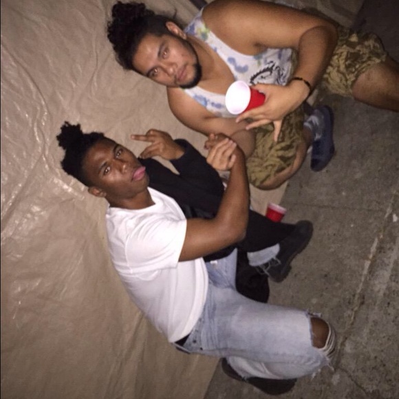 Meet your Posher, Saia