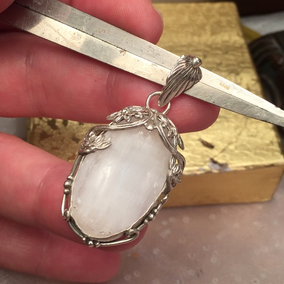 Jewelry - Beautiful Sterling Silver Selenite Pendant
