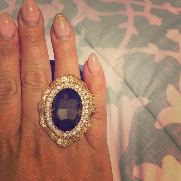 Gray and gold Vera Wang ring