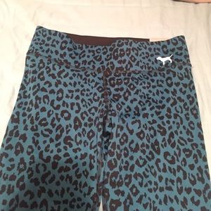 Brand new Victoria secrets pink leggings
