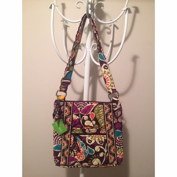 NWT Very Bradley Hipster in Plum Crazy