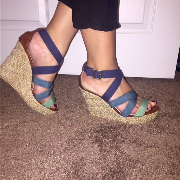LC Lauren Conrad Shoes - Lauren Conrad Ombré Wedges