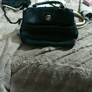 Giani Bernini medium size purse