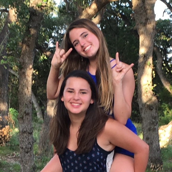 Meet your Posher, Jessi - Picture 1 of 4