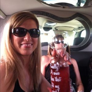 Meet your Posher, Ashley