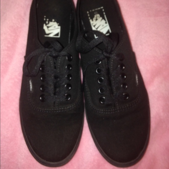 Black vans