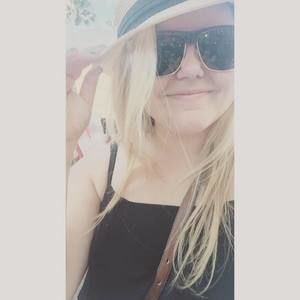 Meet your Posher, Cassie