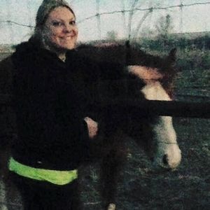 Meet your Posher, Dayna