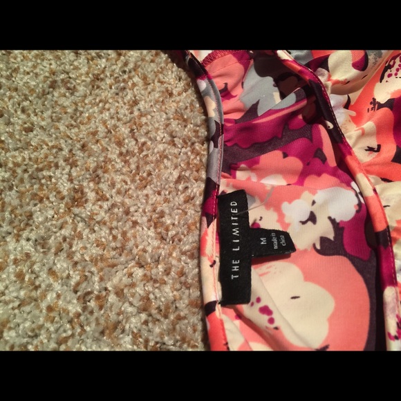 Limited silk dress with empire waist tie - Picture 2 of 3