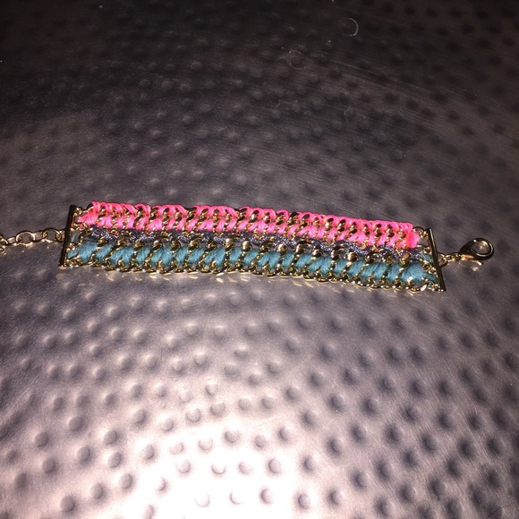 Victoria's Secret bracelet - Picture 3 of 3