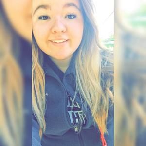 Meet your Posher, Chelsie