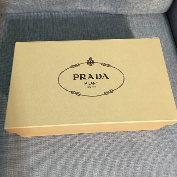 NEW! PRADA sling back sandals 👠