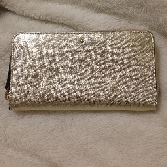 kate spade Handbags - Kate Spade Cedar Street Jordie Wallet