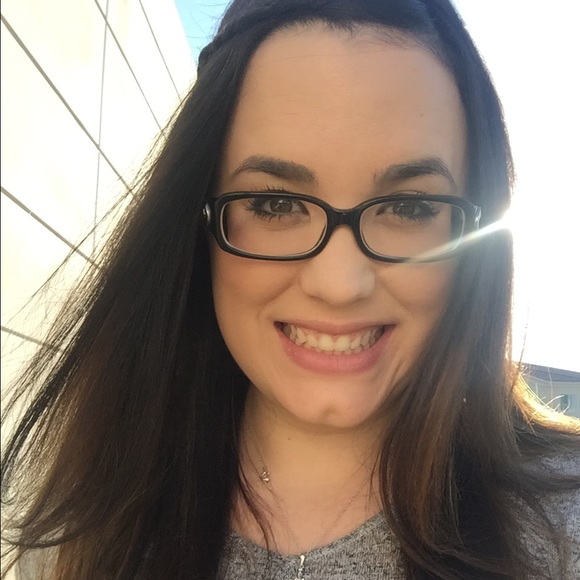 Meet your Posher, Tamaris