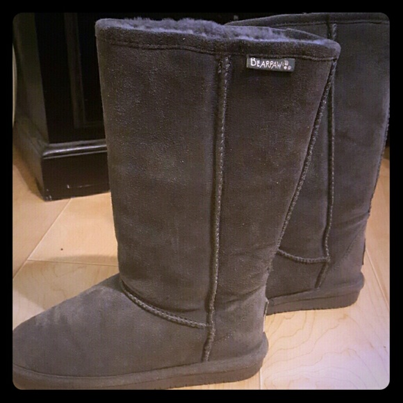 Bearpaw UGG style boots