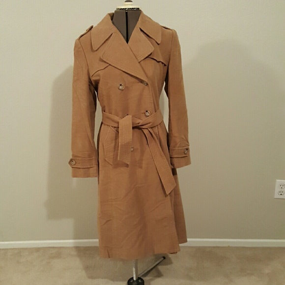 Banana Republic Coat - Picture 3 of 4