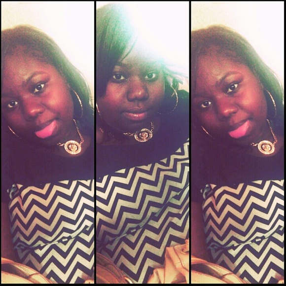 Meet your Posher, Ka'terra - Picture 1 of 1