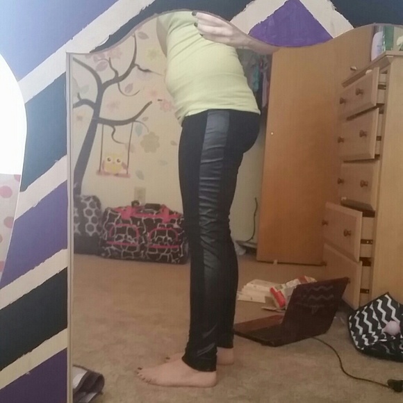 Leggings - Picture 2 of 4