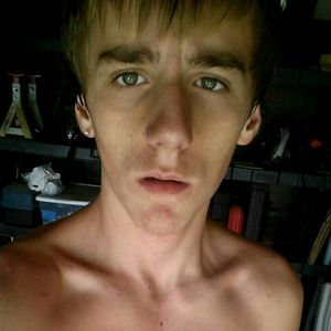 Meet your Posher, Connor