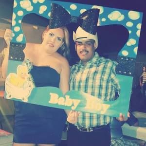 Meet your Posher, Efren