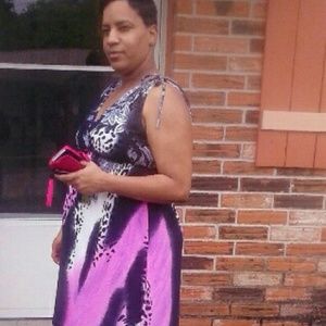 Meet your Posher, Lashannon