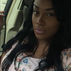 Meet your Posher, Ericka